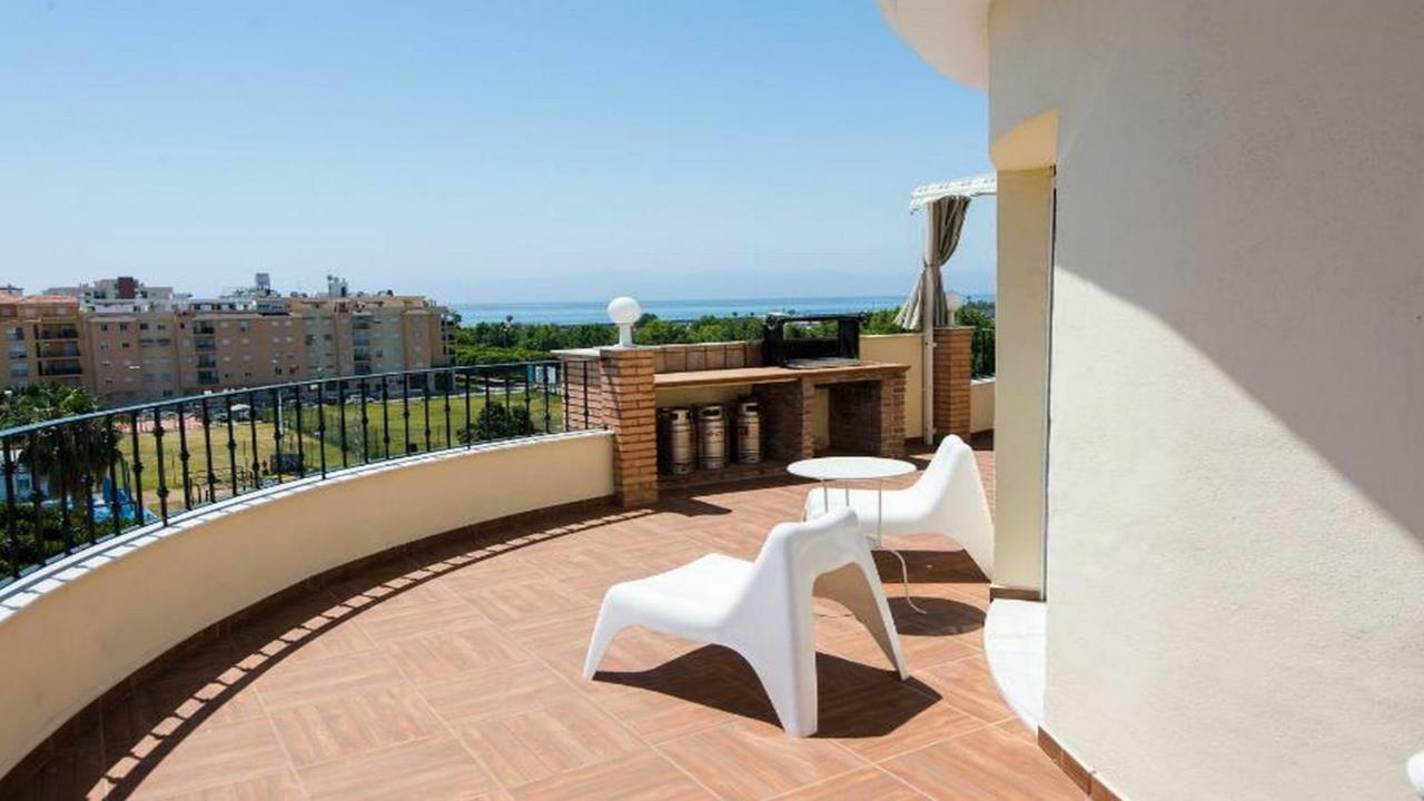 Atico Olimpo Leilighet Torre Del Mar Eksteriør bilde